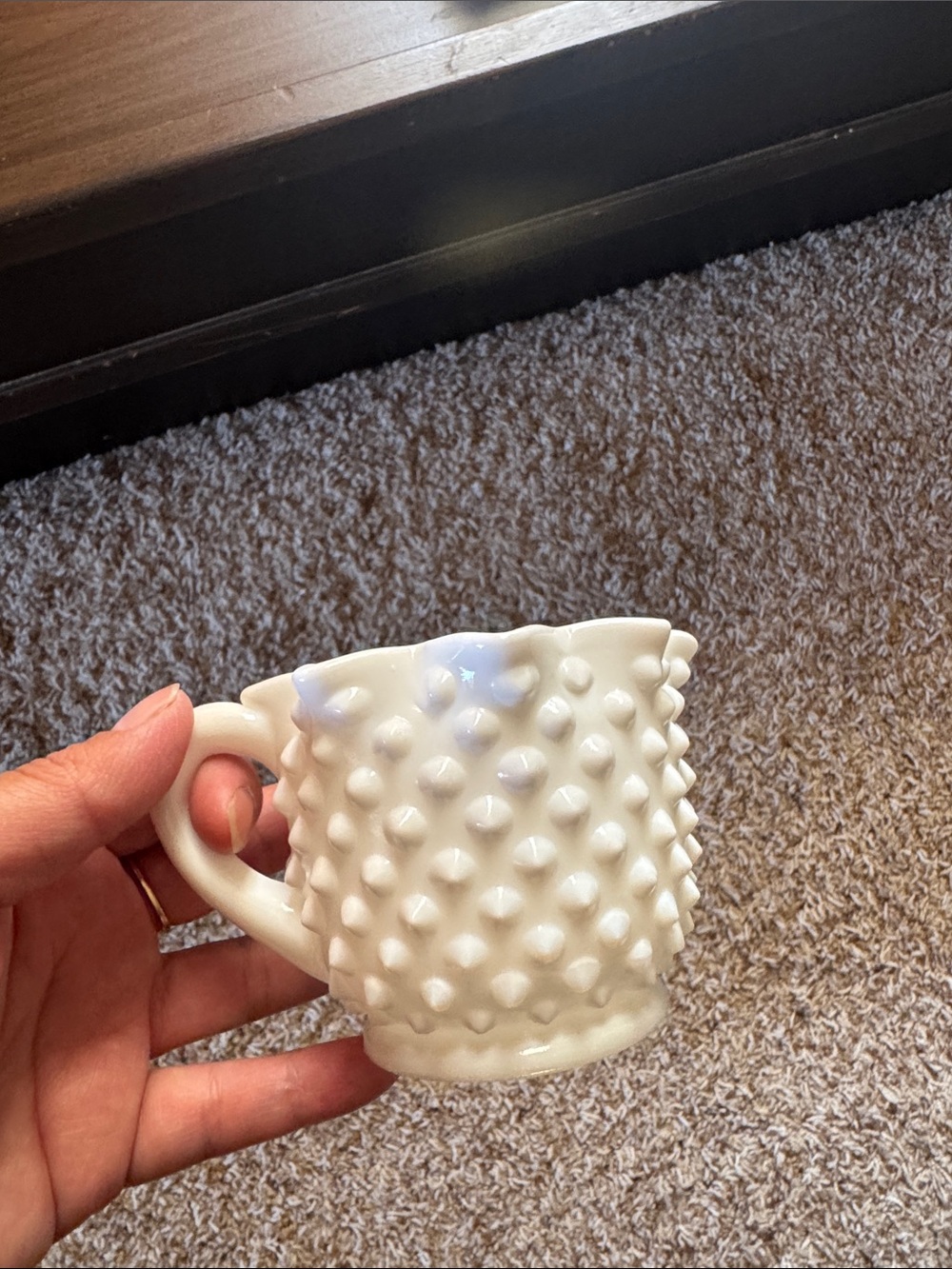 Vintage White Hobnail Milk Glass Vase and Mugs Set - Elegant Home Accents - Picture 12 of 14